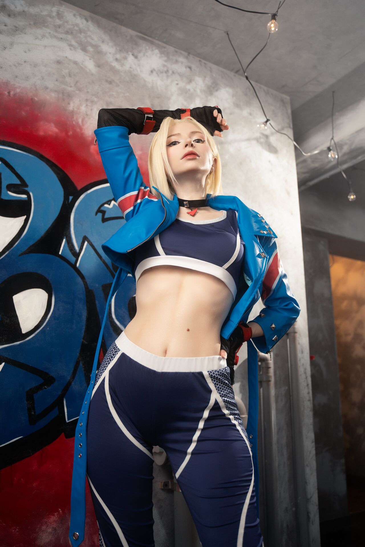 Качественный косплей Cammy White от Peachmilky жопка