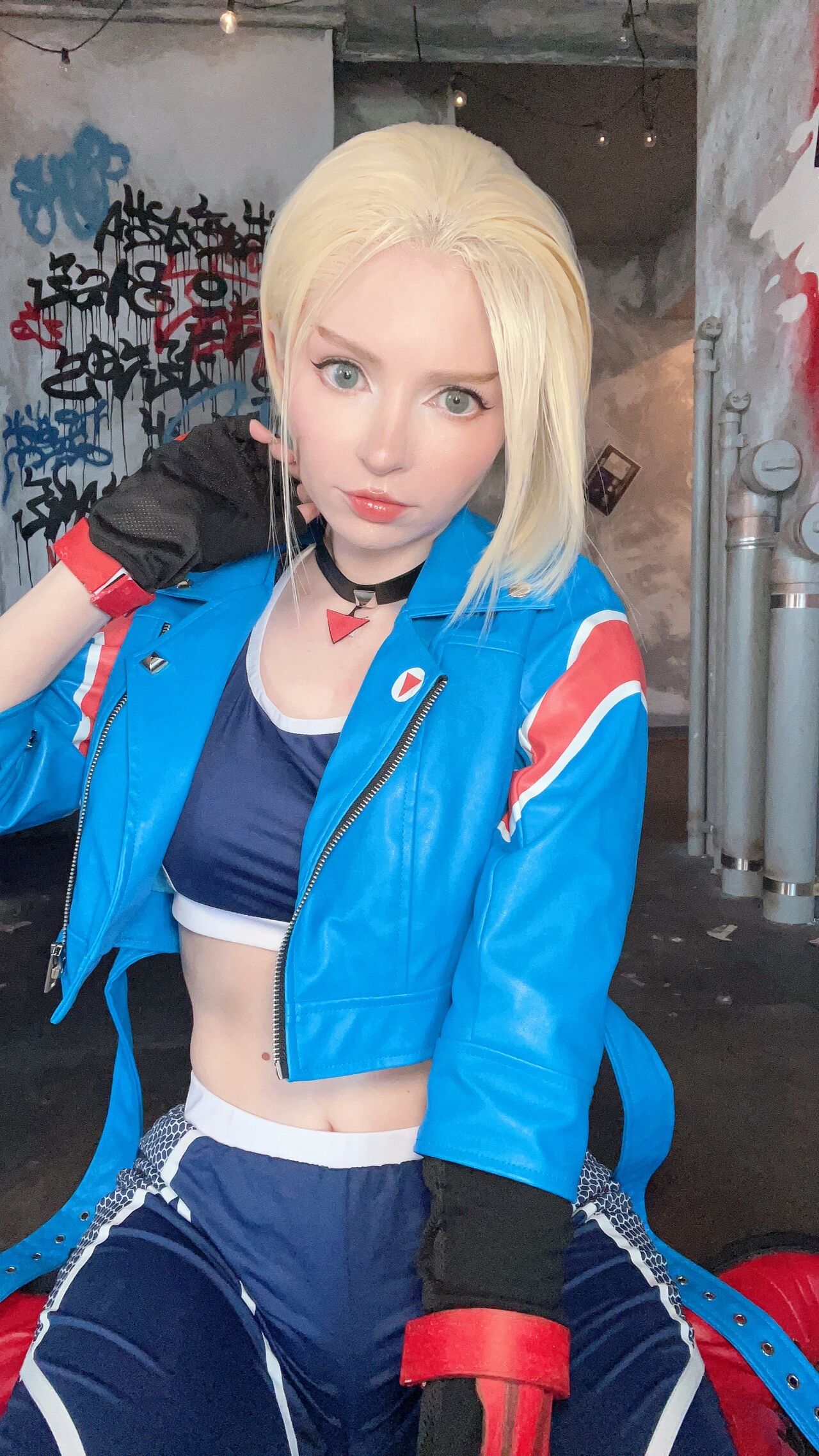 Распущенный косплей Cammy White от Peachmilky слив онлифанс